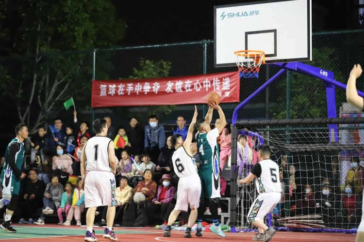 在这场比赛